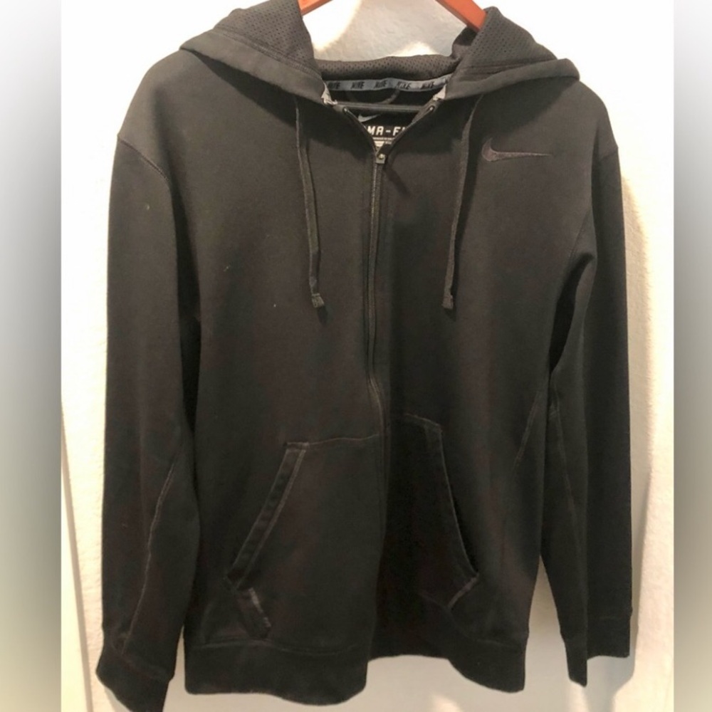 Sale! Nike Men’s Black Therma-Fit Full-Zip Hooded Jacket with Subtle Swoosh
